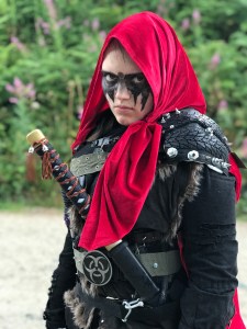 Amira in her 'Lexa' Cosplay